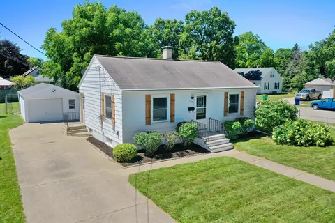 1201 Langlade Ave, Green Bay, WI 54304