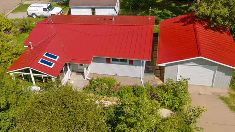196 S Grove St, Berlin, WI 54923