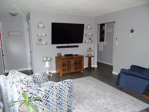 314 E Wilson Ave, Appleton, WI 54915 photo 2
