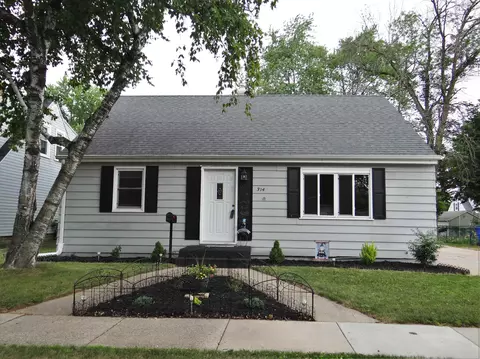 314 E Wilson Ave, Appleton, WI 54915