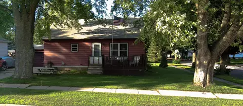 812 9th St, Green Bay, WI 54304