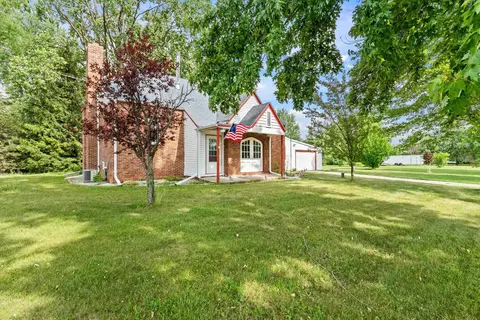 n6292 Hooyman Road, Shiocton, WI 54170