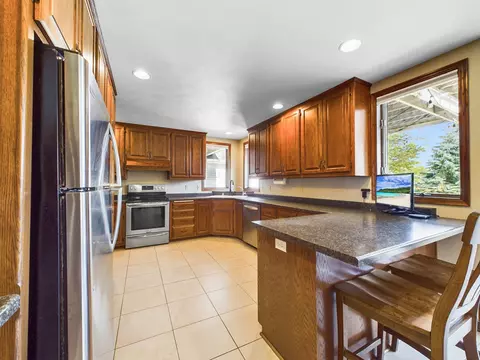 1917 Hulke Dr, Appleton, WI 54915 photo 17