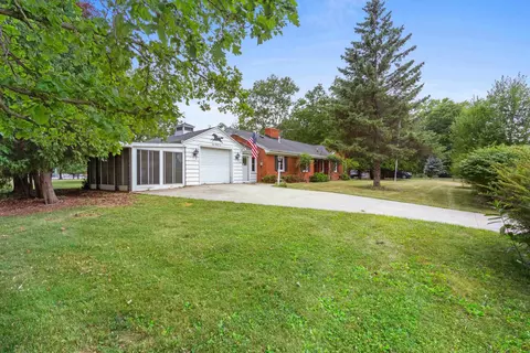 434 Beaupre St, Green Bay, WI 54301