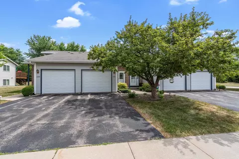 3204 Isaac Ln, Oshkosh, WI 54902
