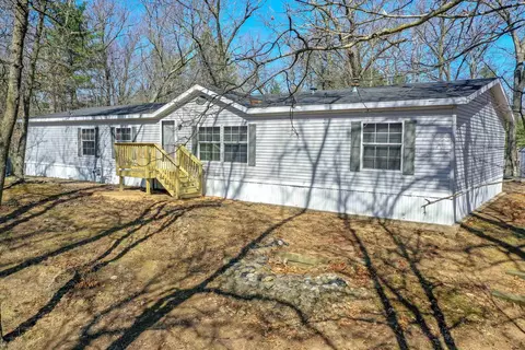 w5010 Rainbow Circle, Shawano, WI 54166
