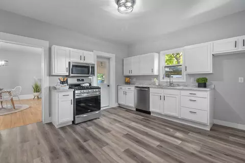 738 Eldorado St, Appleton, WI 54911 photo 12