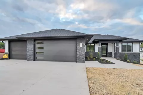 5119 Achates Ct, De Pere, WI 54115