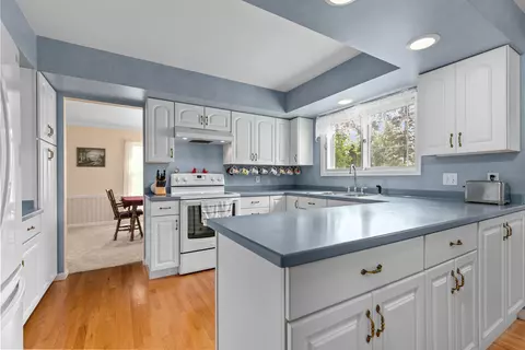 3215 E Crestview Dr, Appleton, WI 54915 photo 12