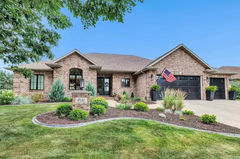 2131 Yahara Cir, De Pere, WI 54115