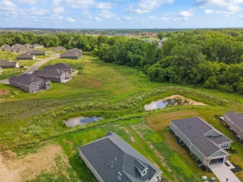 2355 E Baldeagle Dr, Appleton, WI 54913 photo 41