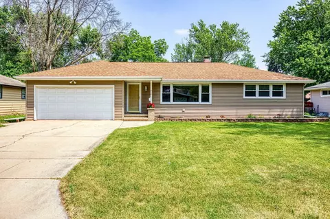 918 Baldwin St, Neenah, WI 54956