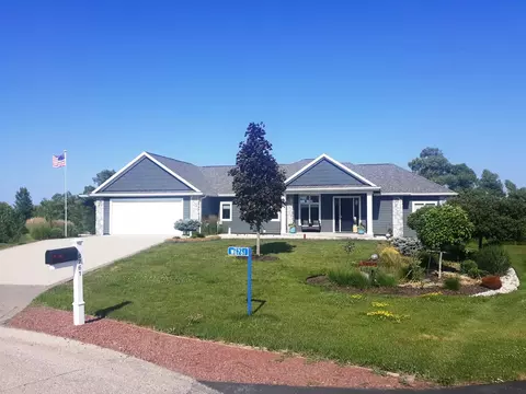 w6761 Osage Court, Fond Du Lac, WI 54937