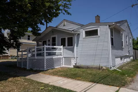 412 Elmore St, Green Bay, WI 54303
