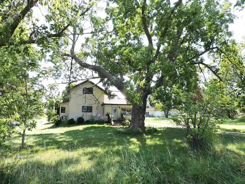 4816 Eureka Rd, Omro, WI 54963 photo 2