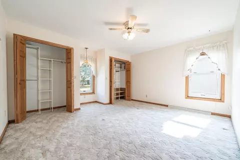3015 W Capitol Dr, Appleton, WI 54914 photo 11
