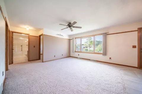 3015 W Capitol Dr, Appleton, WI 54914 photo 10