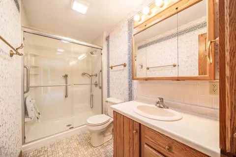3015 W Capitol Dr, Appleton, WI 54914 photo 15
