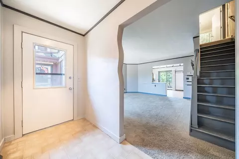 625 S Olson Ave #F, Appleton, WI 54914 photo 3