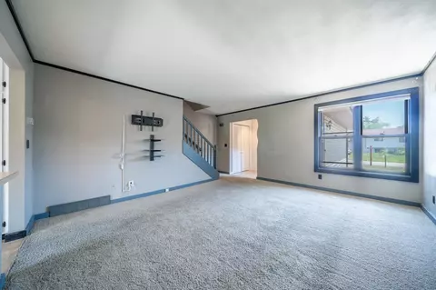 625 S Olson Ave #F, Appleton, WI 54914 photo 4