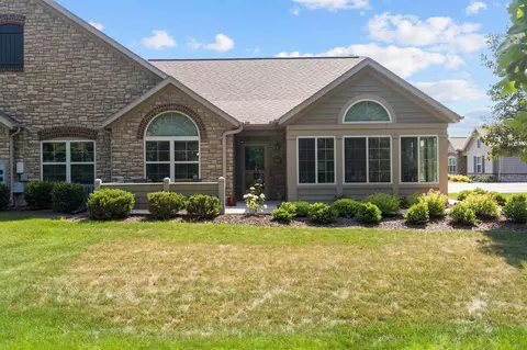 2113 E Sienna Way #73, Appleton, WI 54913