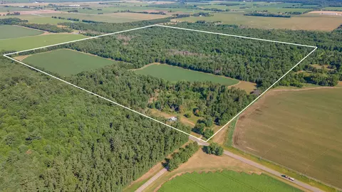 W14130 Apache Drive, Plainfield, WI 54966 photo 2