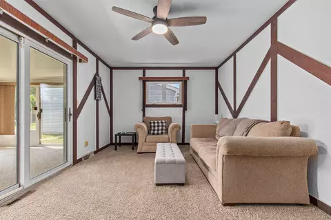 1002 S Arlington St, Appleton, WI 54915 photo 4
