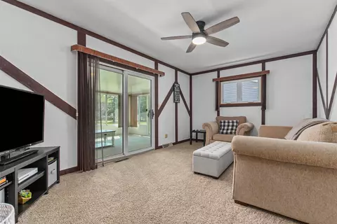 1002 S Arlington St, Appleton, WI 54915 photo 5
