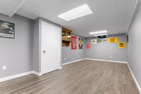 1002 S Arlington St, Appleton, WI 54915 photo 23