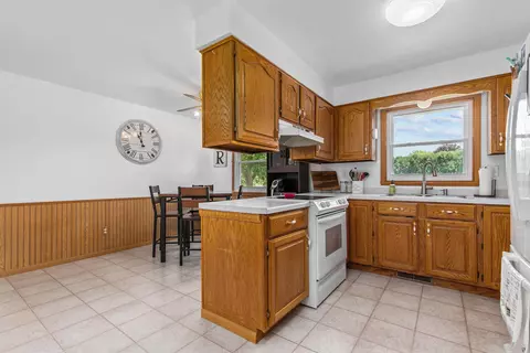 1002 S Arlington St, Appleton, WI 54915 photo 14