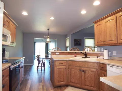 2453 Deer Path Ct, Abrams, WI 54101 photo 13
