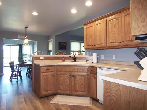 2453 Deer Path Ct, Abrams, WI 54101 photo 12