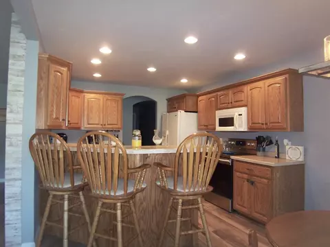 2453 Deer Path Ct, Abrams, WI 54101 photo 9