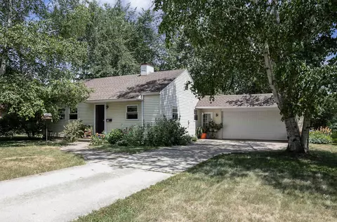 714 Stevens St, Neenah, WI 54956