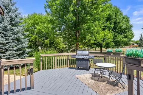 2706 E Dietzen Dr, Appleton, WI 54915 photo 3