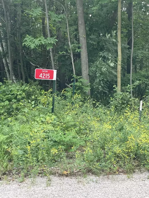 4215 Allen Rd, Denmark, WI 54208