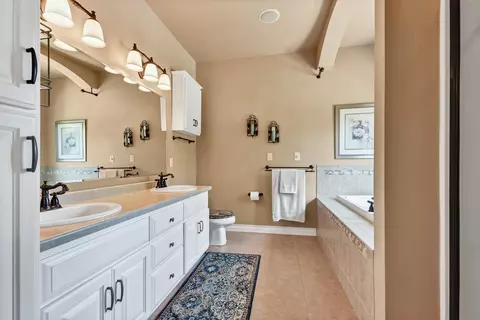 4472 Touchstone Ct, Oneida, WI 54155 photo 22
