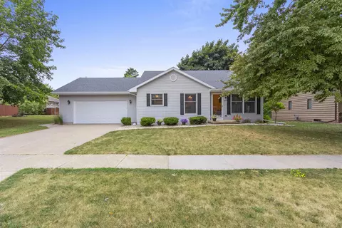 1623 S Irma St, Appleton, WI 54915 photo 2