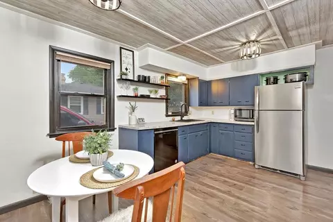 1200 S Walden Ave, Appleton, WI 54915 photo 9