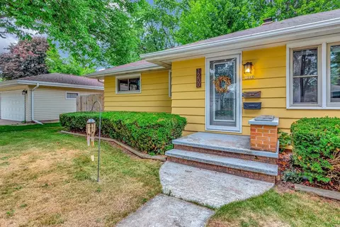 1200 S Walden Ave, Appleton, WI 54915 photo 2