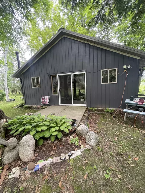 N5857 County Road 346, Wallace, MI 49893