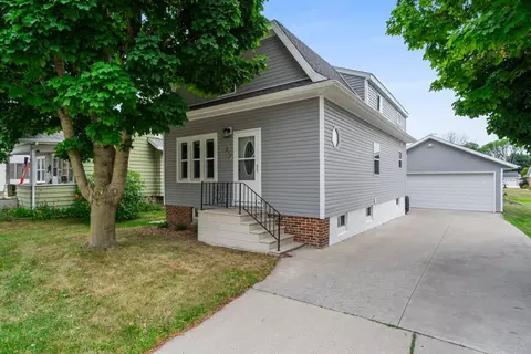 317 Depere Rd, Denmark, WI 54208