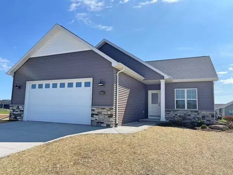 4644 Begonia Dr, Appleton, WI 54913