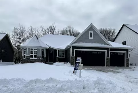 W6599 Ethan Drive, Appleton, WI 54915