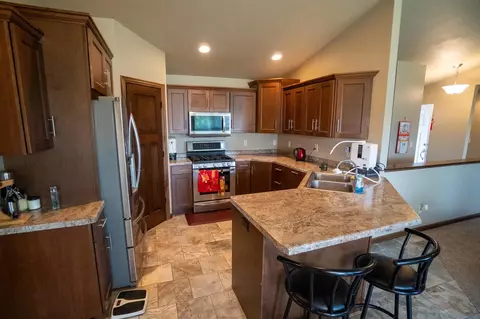 412 Emons Rd, Appleton, WI 54915 photo 3