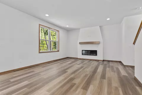 Living - 2956 E Aquamarine Ave, Appleton, WI 54913 photo 1 of 2