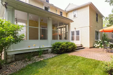 316 River Dr, Appleton, WI 54915 photo 2