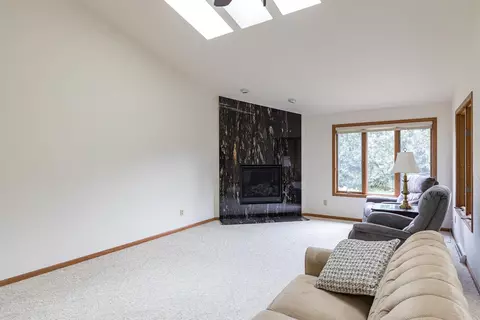 w2619 Ruby Court, Appleton, WI 54915 photo 4