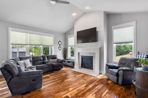 w6549 Ethan Drive, Appleton, WI 54915 photo 2