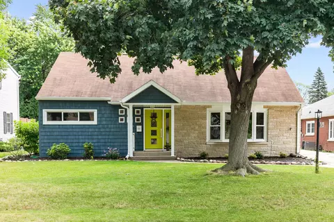 6 Cherry Ct, Appleton, WI 54915